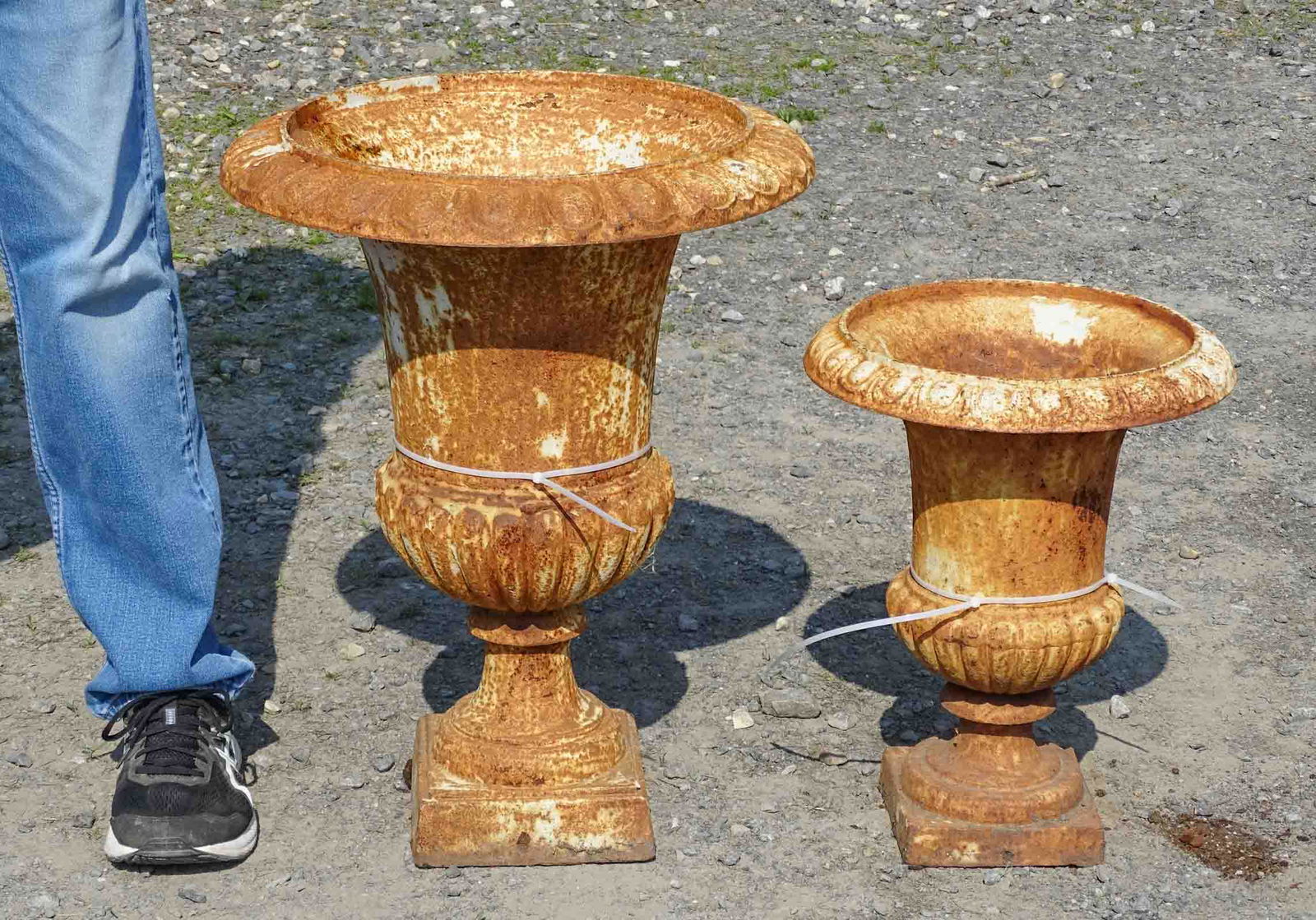 2 Cast Iron Urns (1 of 6)