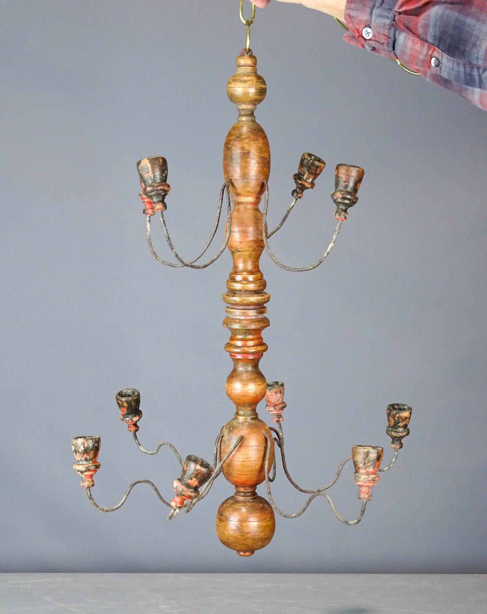 Colonial Style Chandelier (1 of 5)