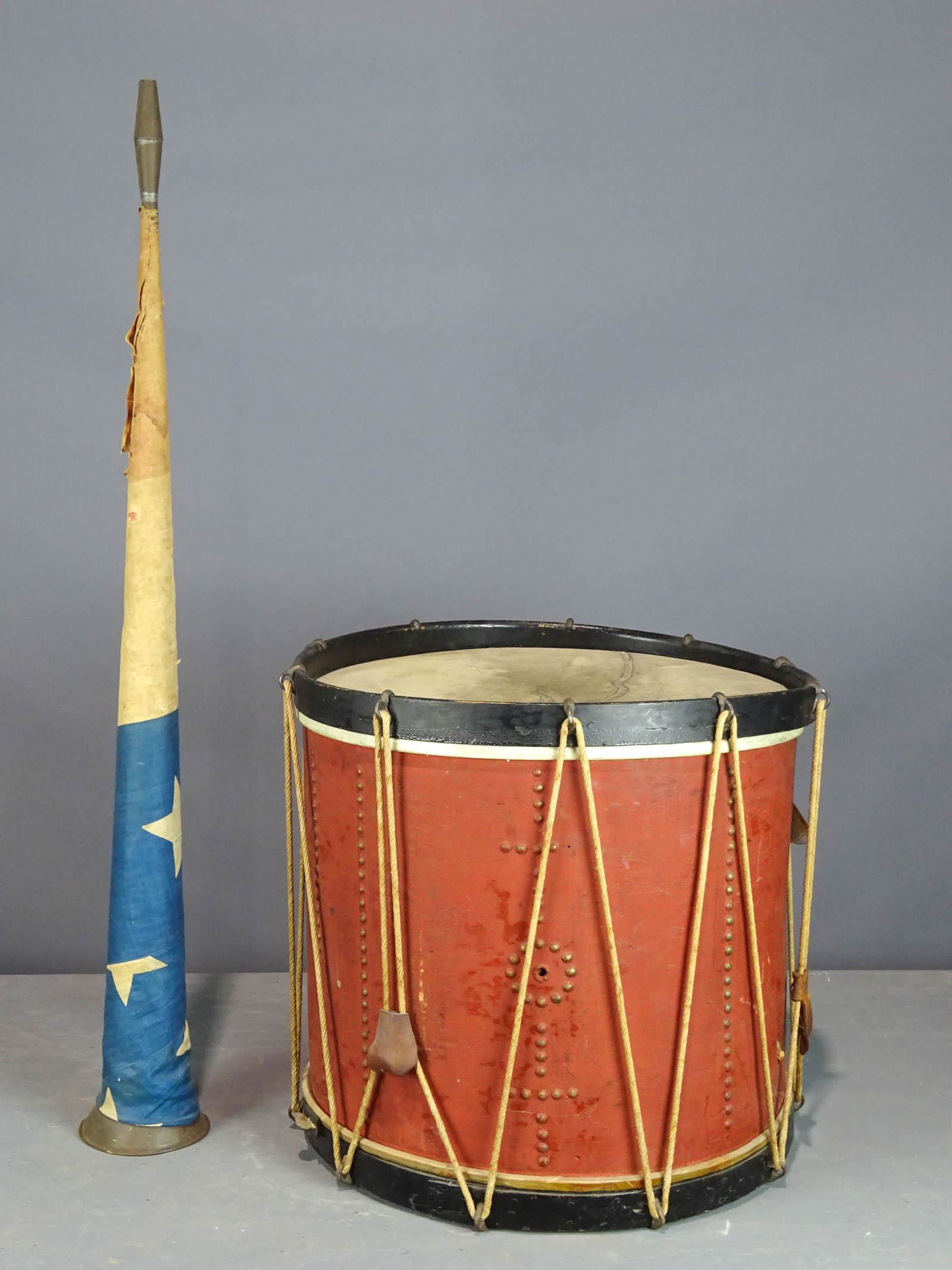 Campaign Horn / Parade Drum (1 of 7)