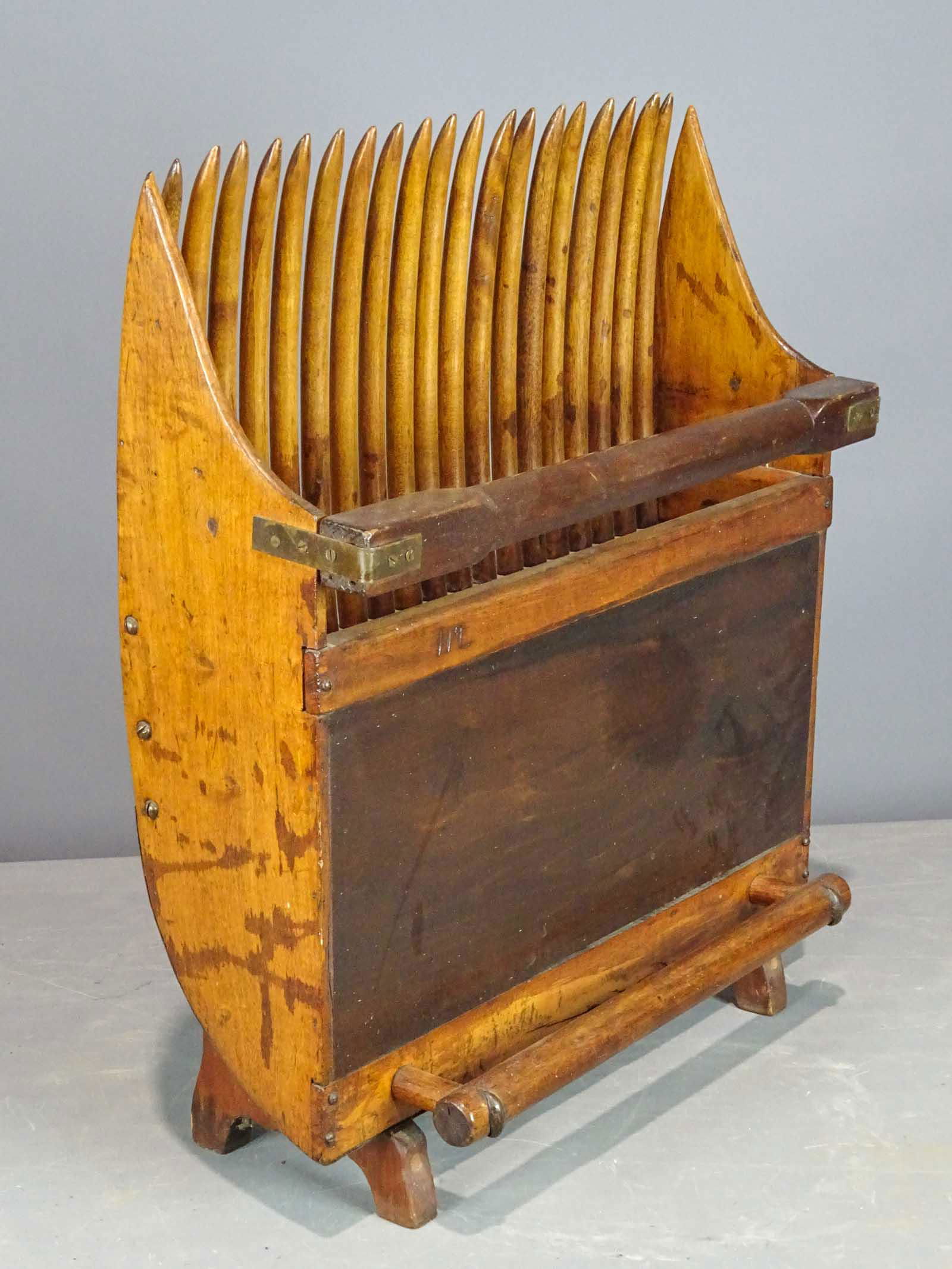 Magazine Rack (1 of 5)