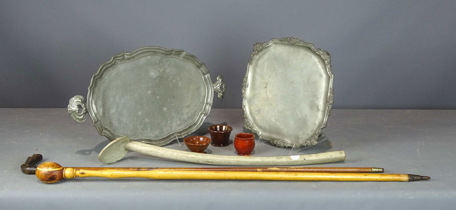 Lot Walking Sticks / Ladle & Bowls (1 of 11)