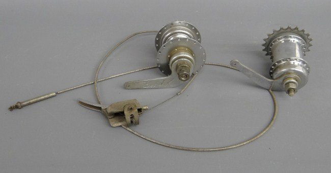 Bicycle Hub Lot: Hub lot including: Morrow coaster break, 2 speed Bendix hub with shifter and cable. Good cond.