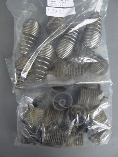 Bicycle Saddle Springs: Lot of 19 old saddle springs. Good cond.