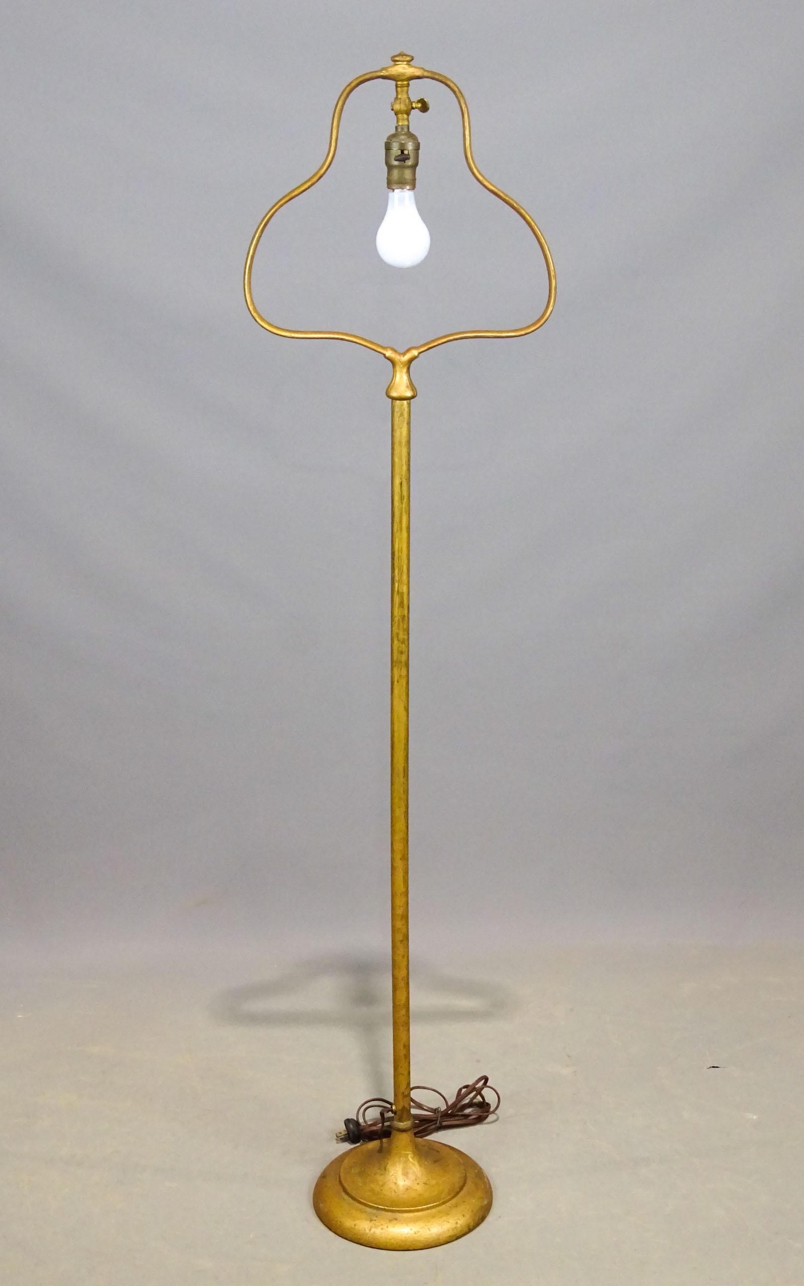Handel Floor Lamp: Handel floor lamp. Unsigned. 57 1/4" Ht..