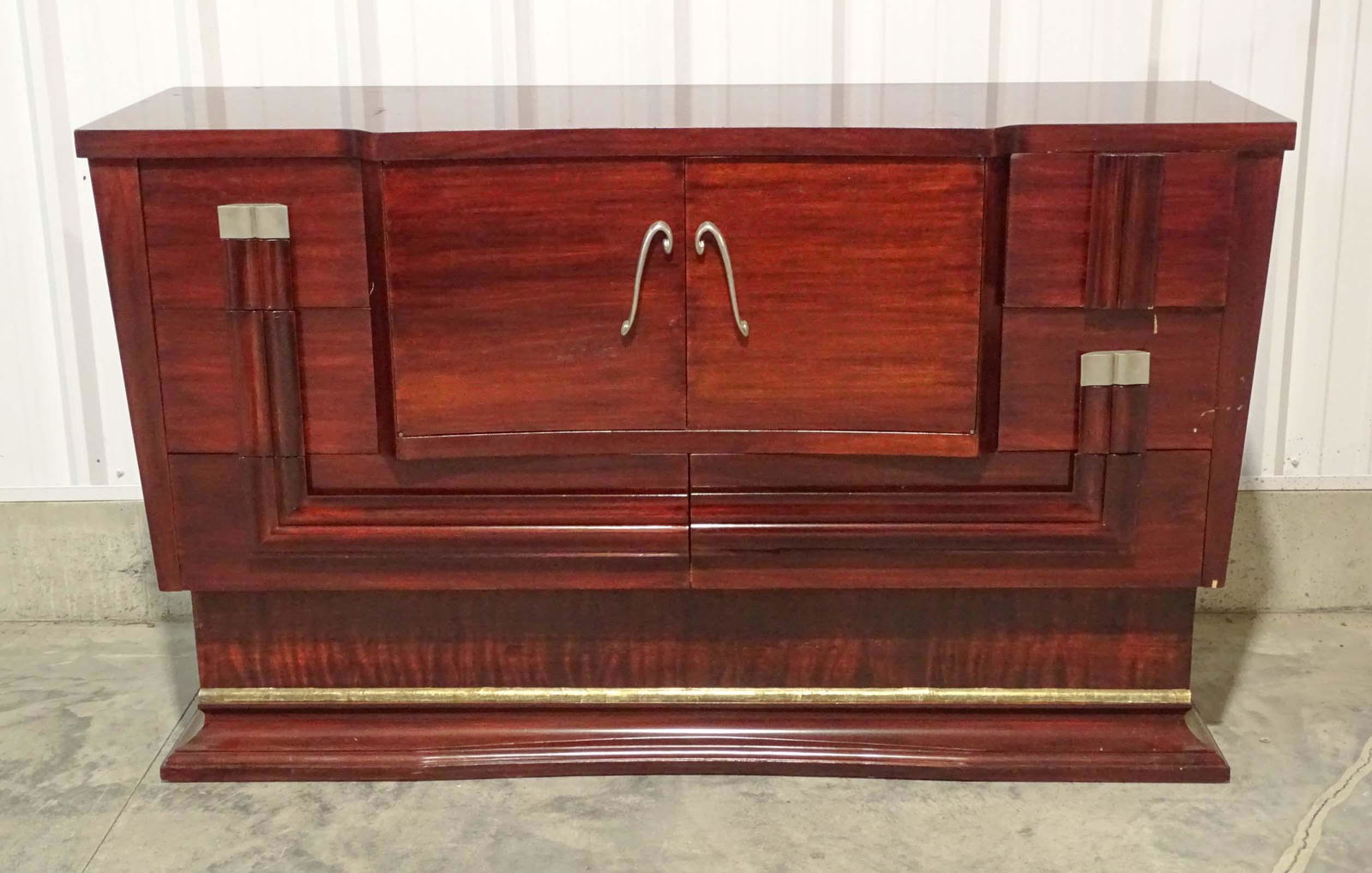 Modern Design Cabinet (1 of 4)