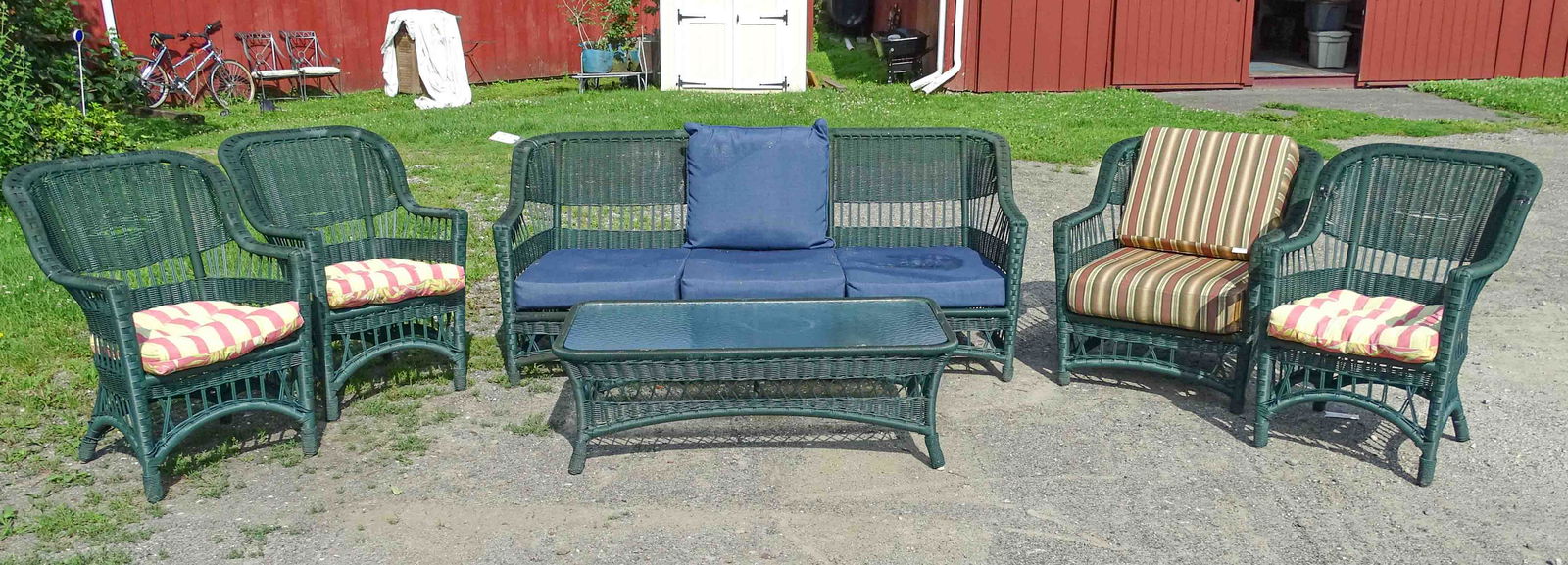 Wicker Plastic Set (1 of 7)