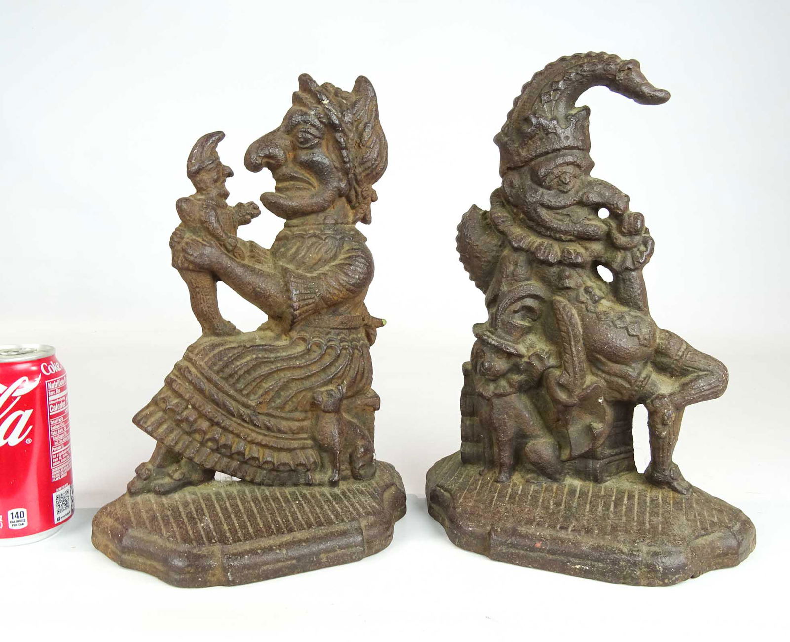 Pair Cast Iron Punch & Judy Doorstops (1 of 8)