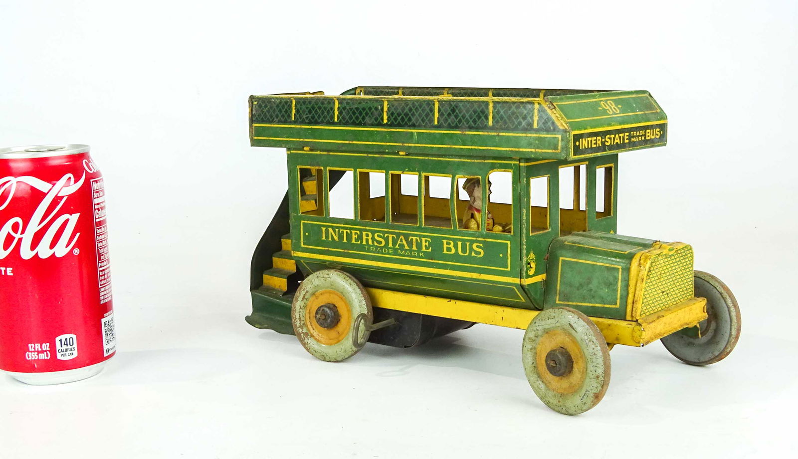 Strauss Toy Bus (1 of 6)