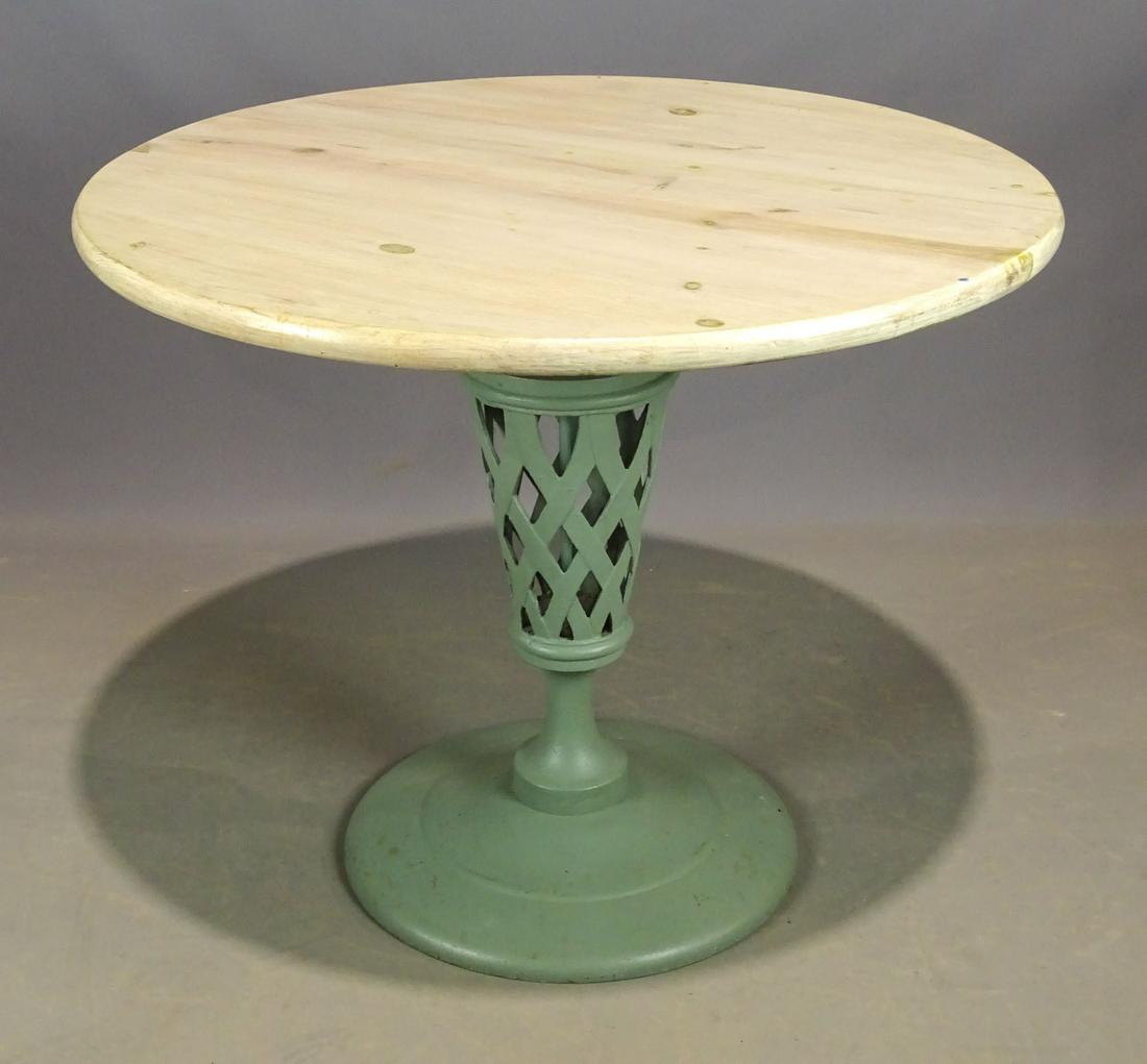 Metal Based Table (1 of 5)