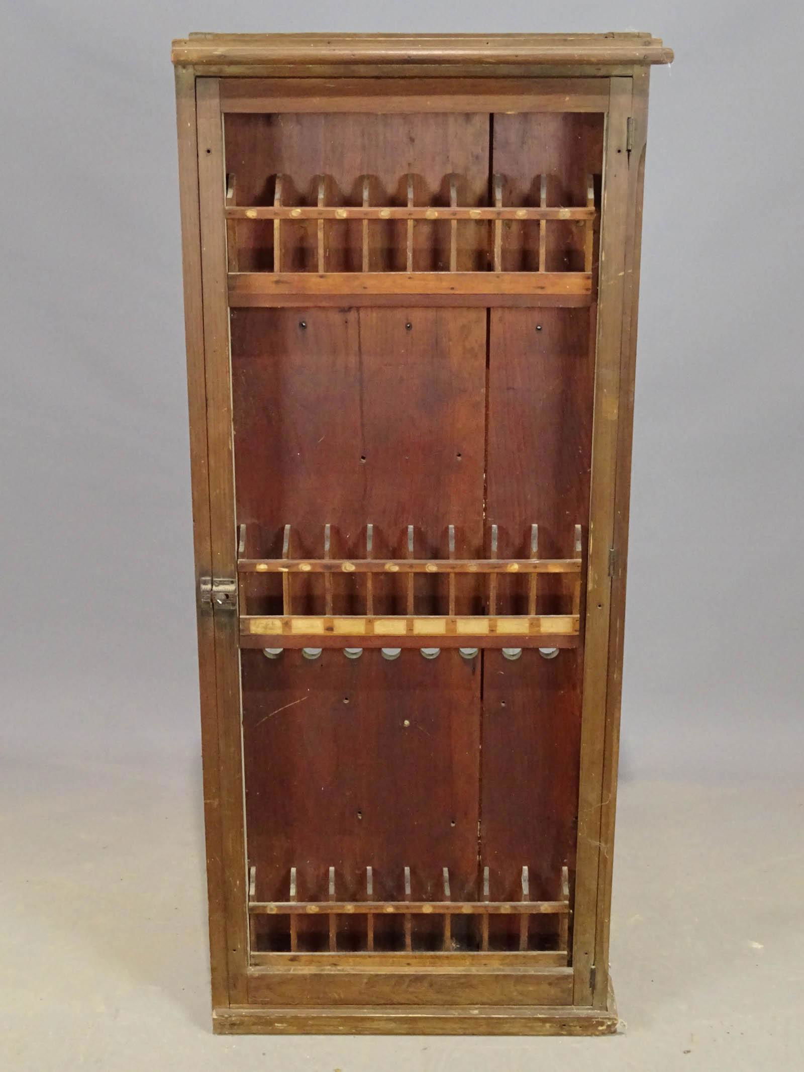 Wall Cabinet (1 of 4)