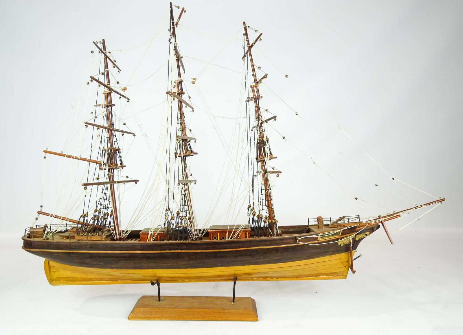 Ship Model (1 of 12)