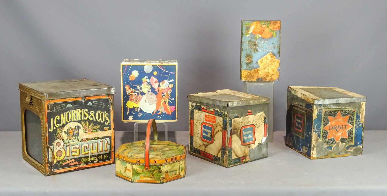 Biscuit Tins (1 of 9)