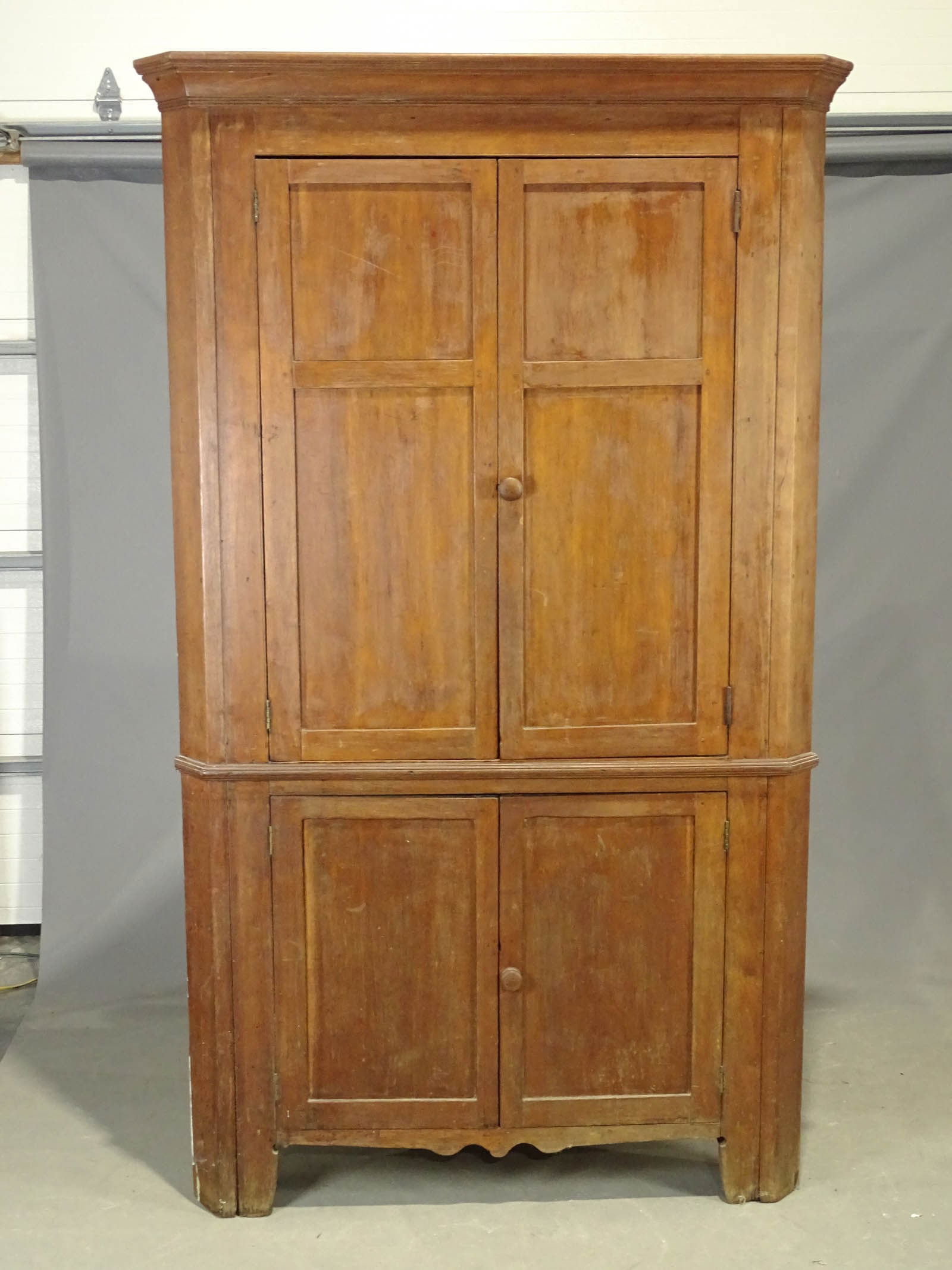 19th c. Corner Cupboard (1 of 3)