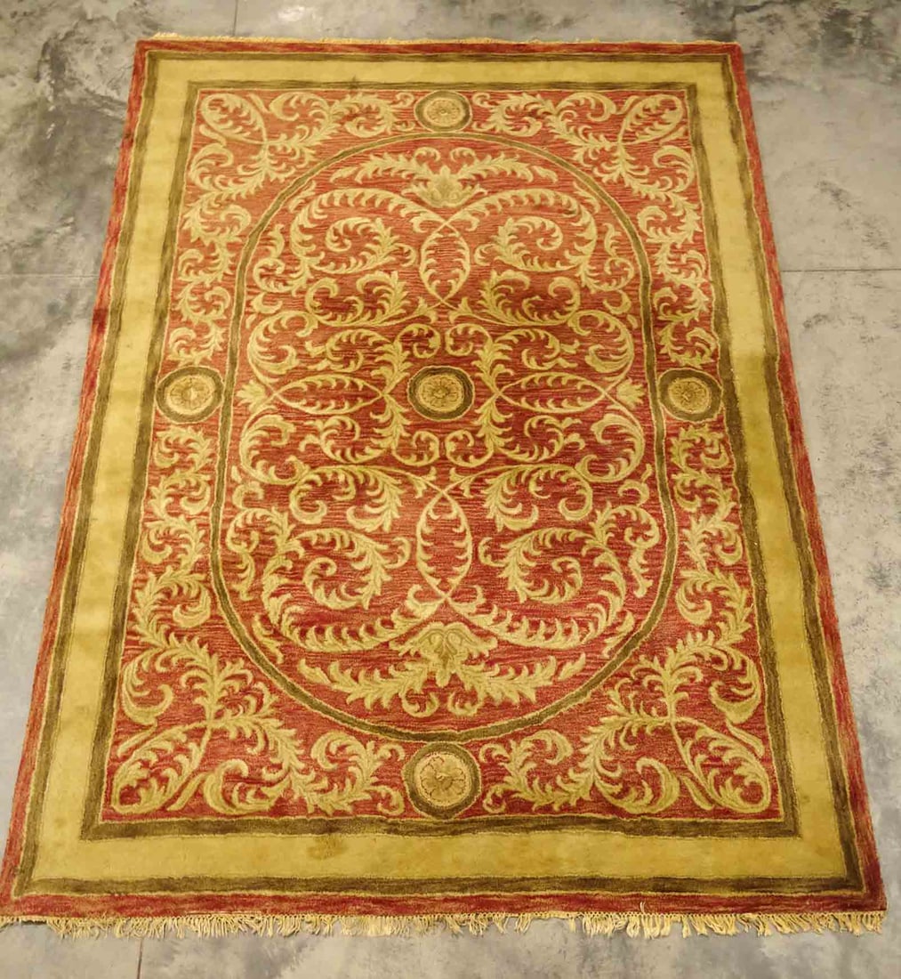 Roomsize Rug (1 of 7)