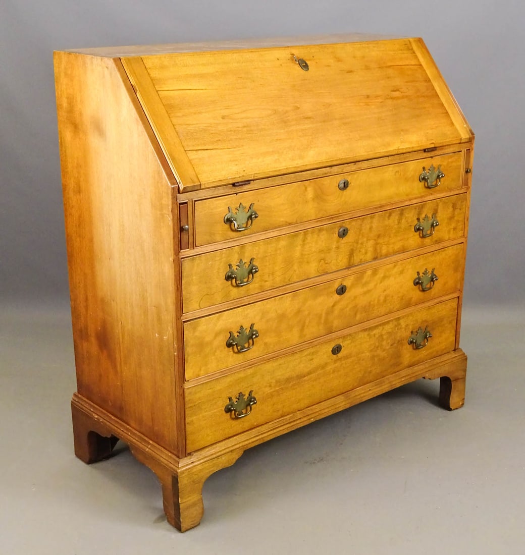 18th c. Maple Slant Lid Desk (1 of 8)