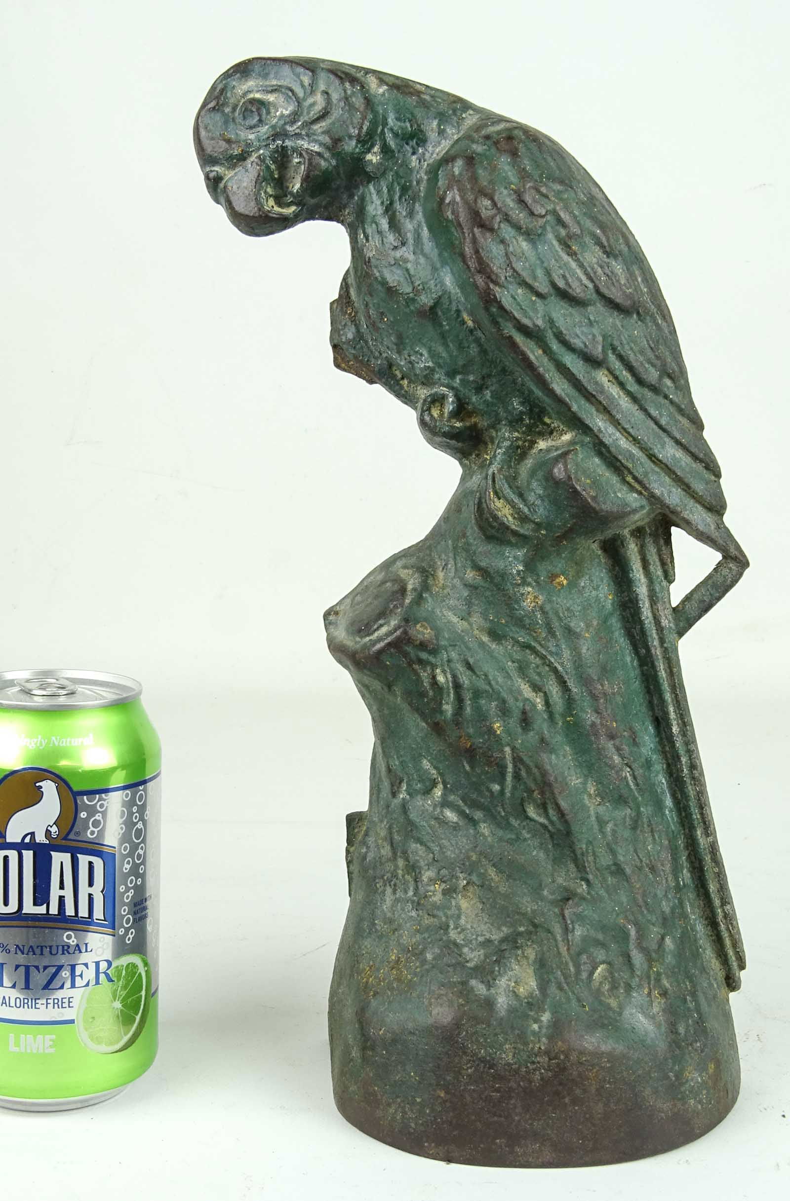 Parrot on Stump Doorstop (1 of 4)