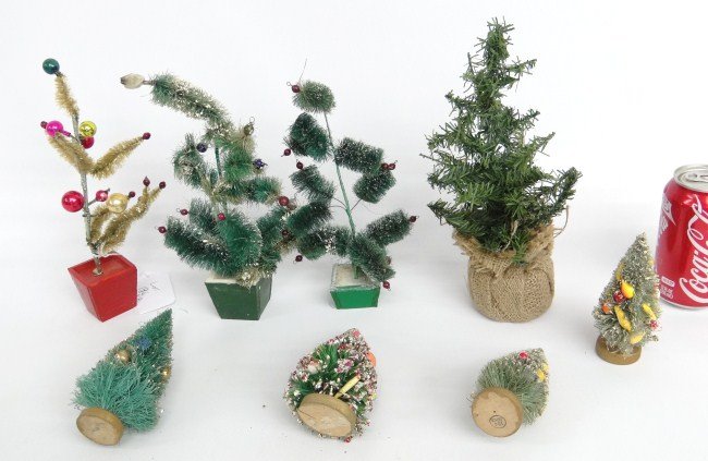 Christmas Lot: Lot assorted early/vintage tabletop Christmas trees.