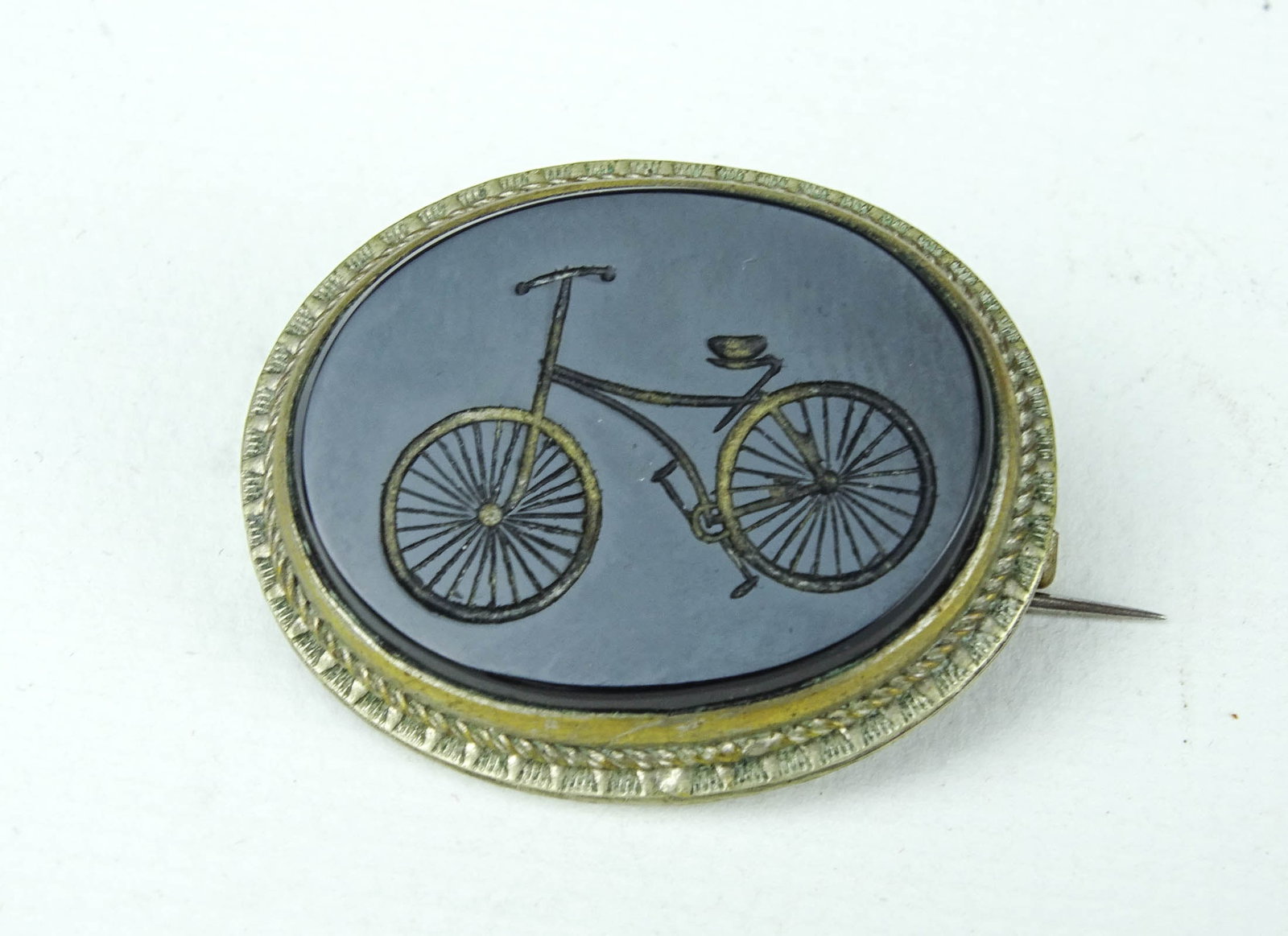 Rudge Bicyclette Pin: Early Rudge Bicyclette pin. Good condition. Case included. Ed Berry Collection.