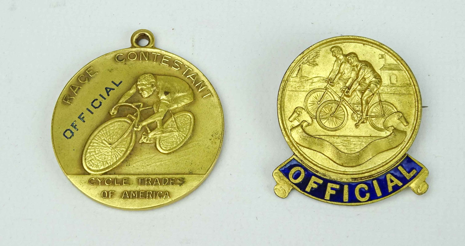 Mile a Minute Murphy Medals: Two Mile a Minute Murphy medals. Good condition. Ed Berry Collection.