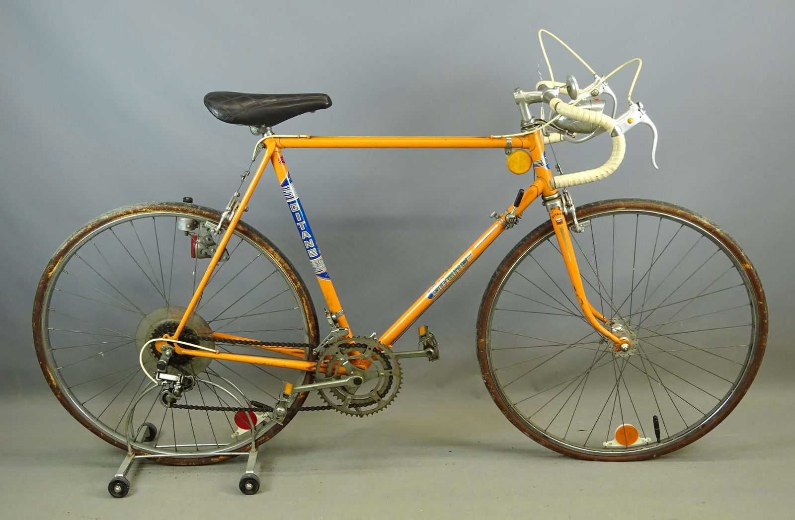 Gitane Lightweight Bicycle (1 of 12)