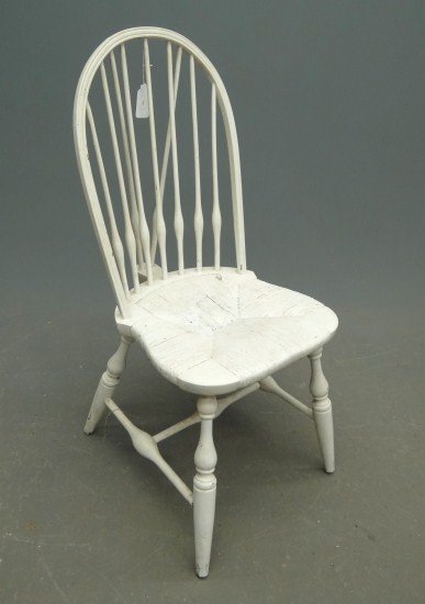Windsor Chair: 1940's Windsor chair in white paint.