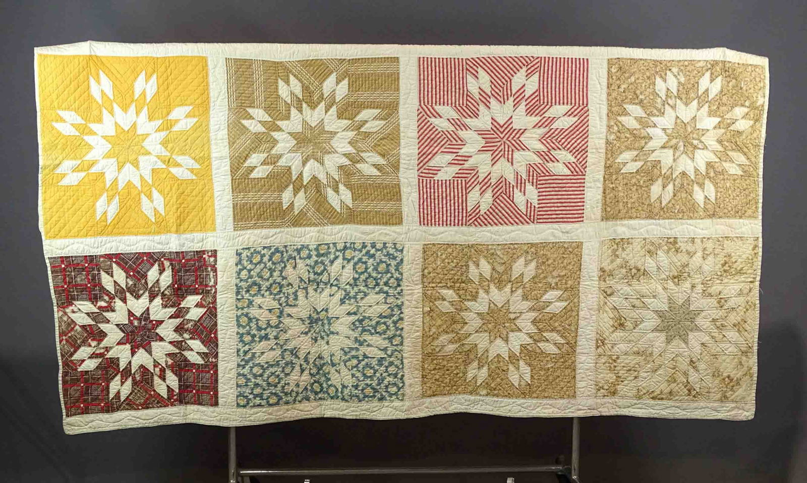 Sunburst Stars Quilt (1 of 7)
