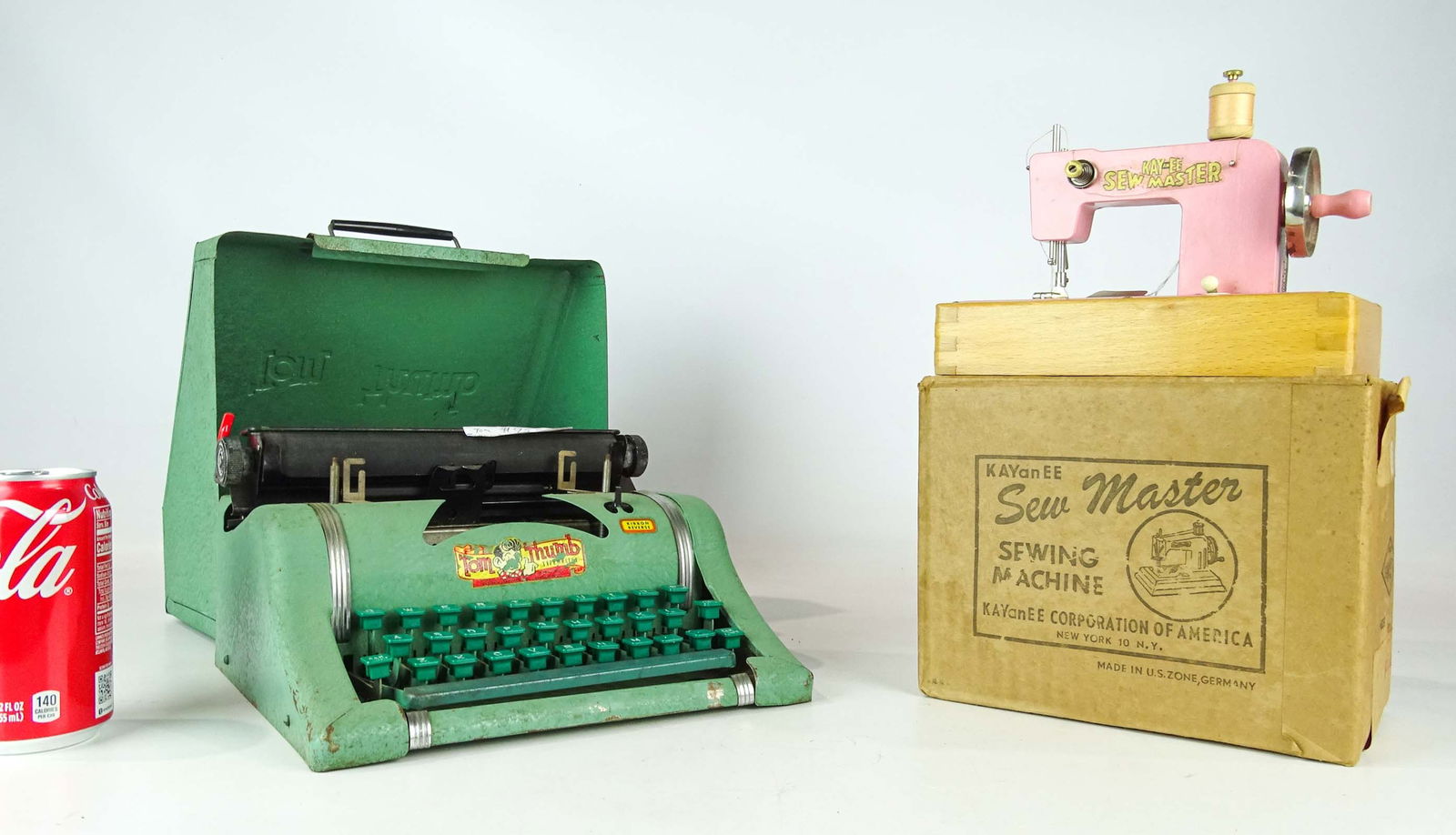 Tom Thumb Typewriter Lot (1 of 8)