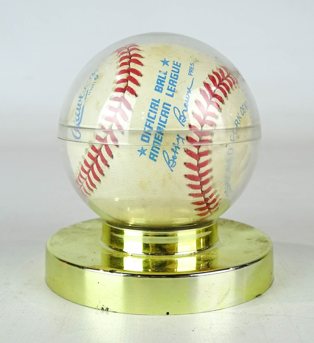 Ricky Henderson Autographed Baseball (1 of 5)