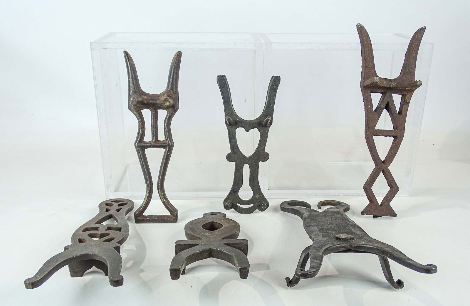 Cast Iron Bootjacks (1 of 5)