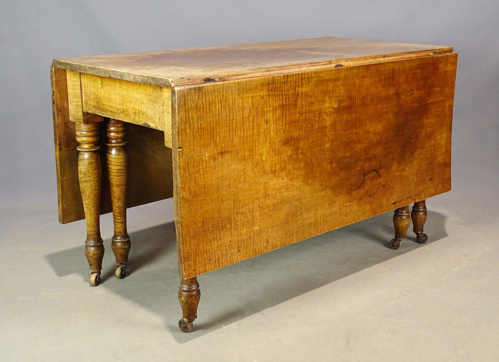 19th c. Figured Maple Dropleaf Table (1 of 6)