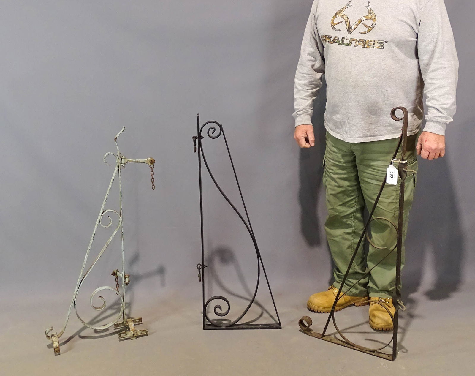 Sign Brackets (1 of 5)