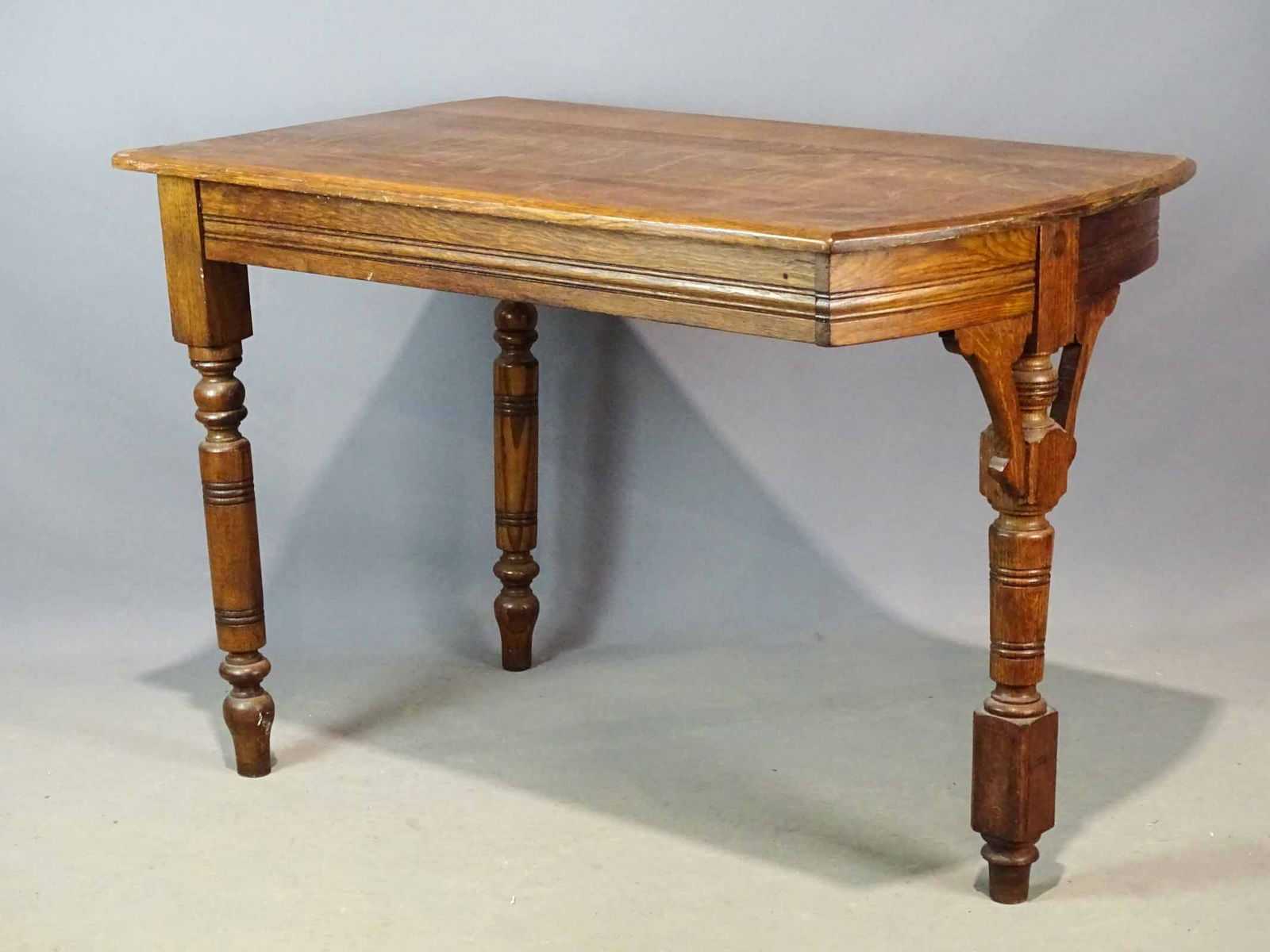 Victorian Table (1 of 5)