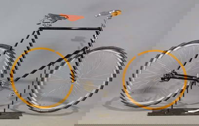 Columbia Chainless Pneumatic Safety Bicycle
