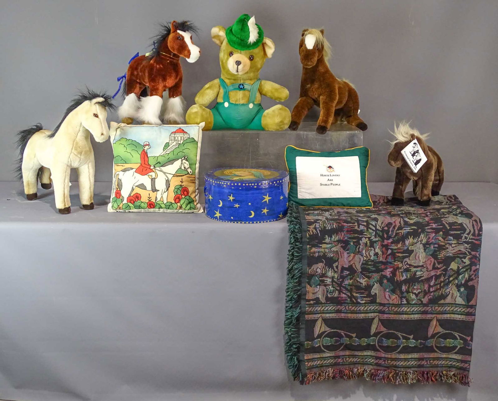 Stuffed Animals Lot (1 of 19)