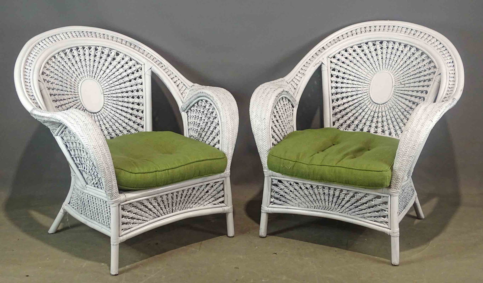 Pair of Wicker Chairs (1 of 8)