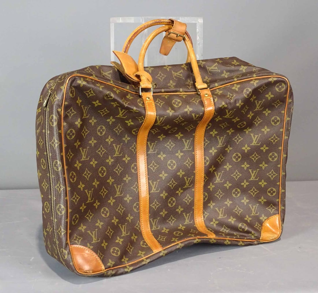 Louis Vuitton Bag (1 of 6)