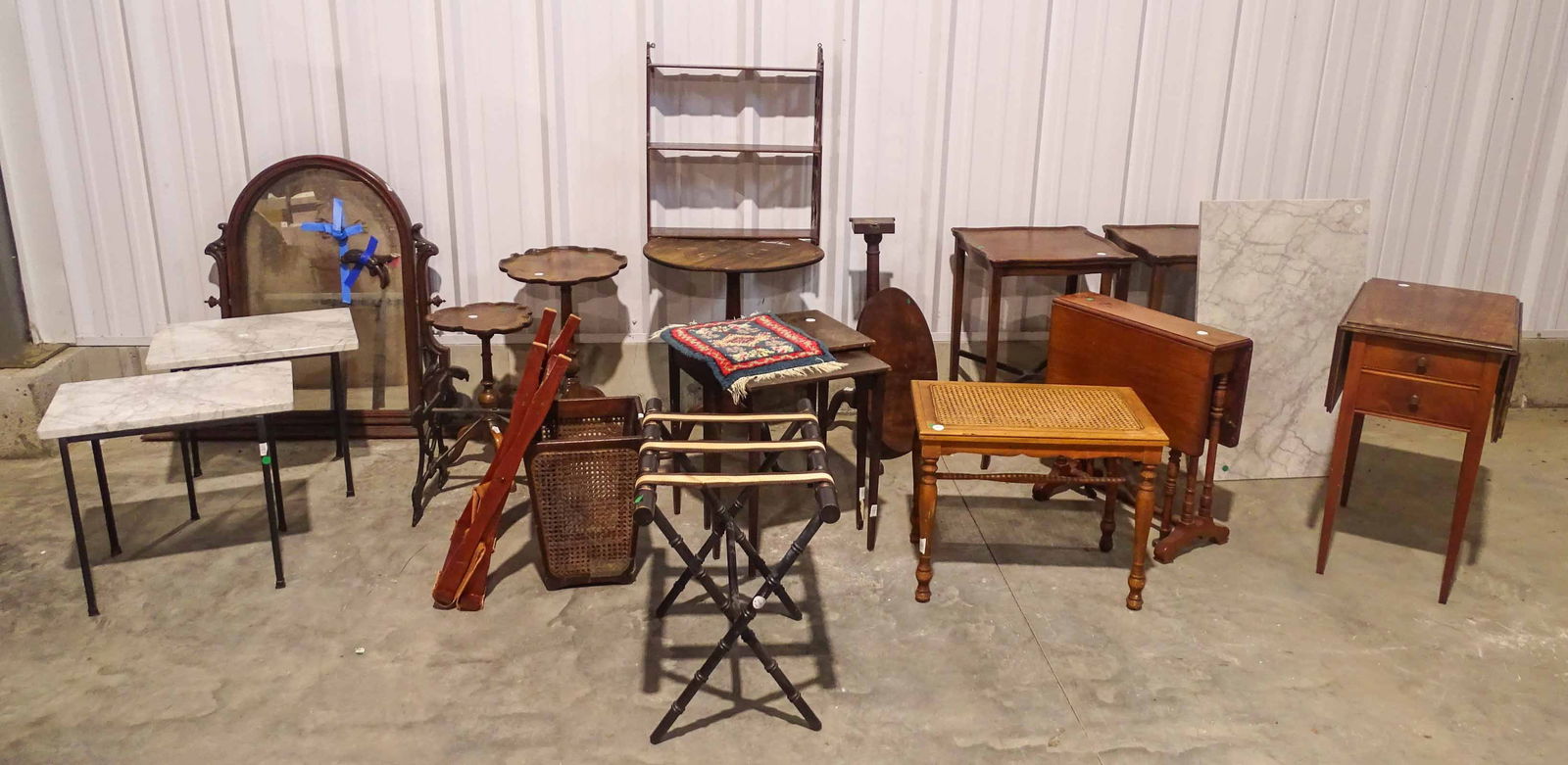 Furniture Lot (1 of 19)