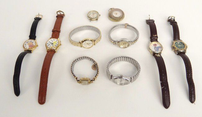 Wrist Watch Lot, Timex, Gruen, Le Coultre etc: Lot of misc. wrist watches including: Timex quartz, Gruen quartz, Seiko (water resistent), Timex Indiglo (leather strap), Barkley pocket watch, Le Coultre (10ka gold filled), Timex Indiglo (no strap),