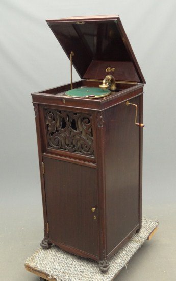 Edison Phonograph: C. 1900's Edison floor model Phonograph. 51" Ht.