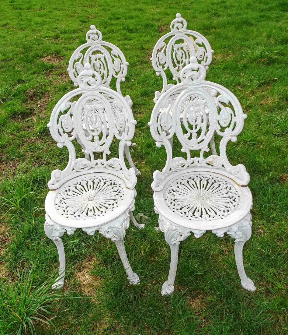 Set of Iron Garden Chairs (1 of 3)