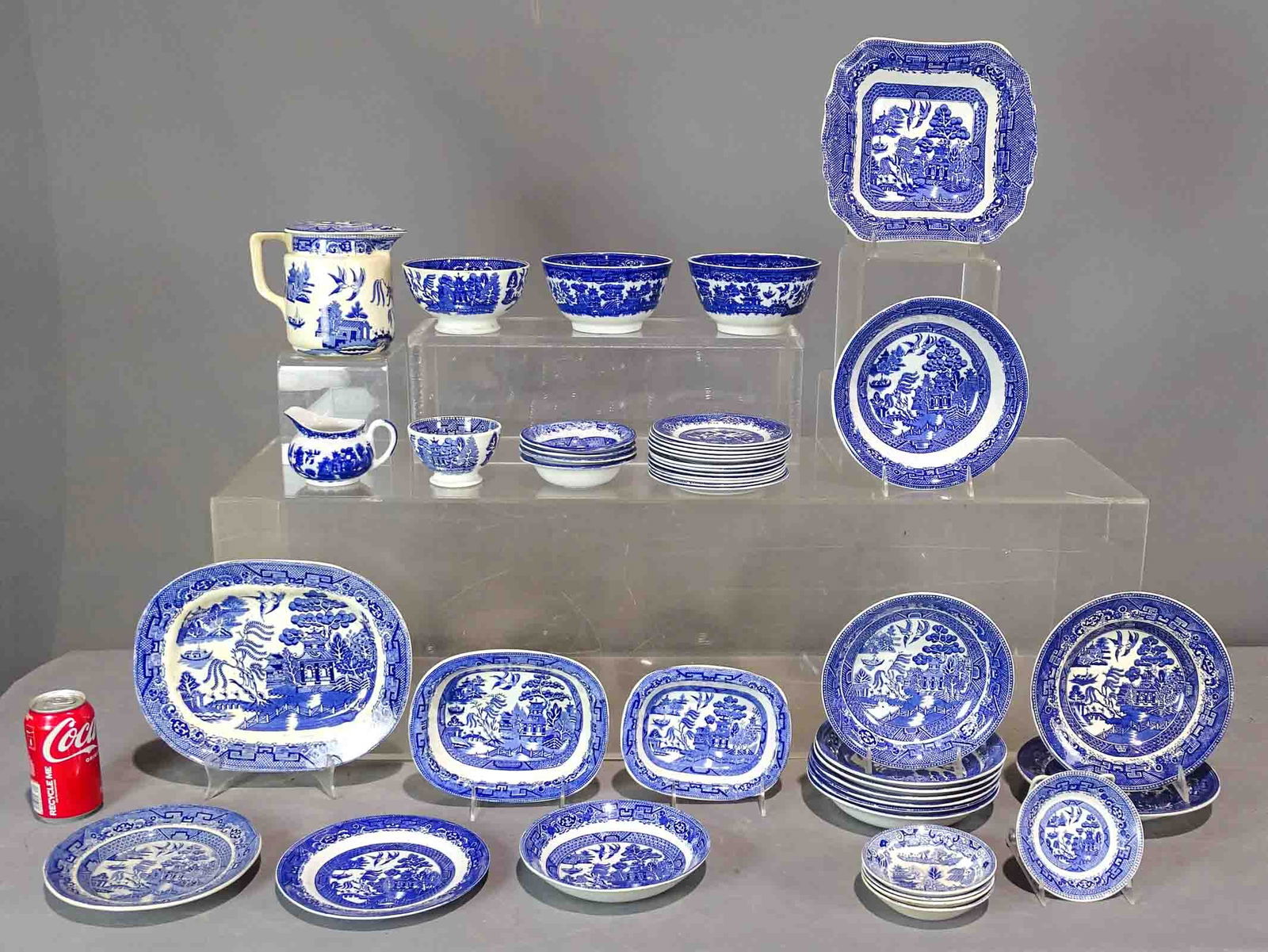 Collection of Assorted Blue Willow (1 of 6)