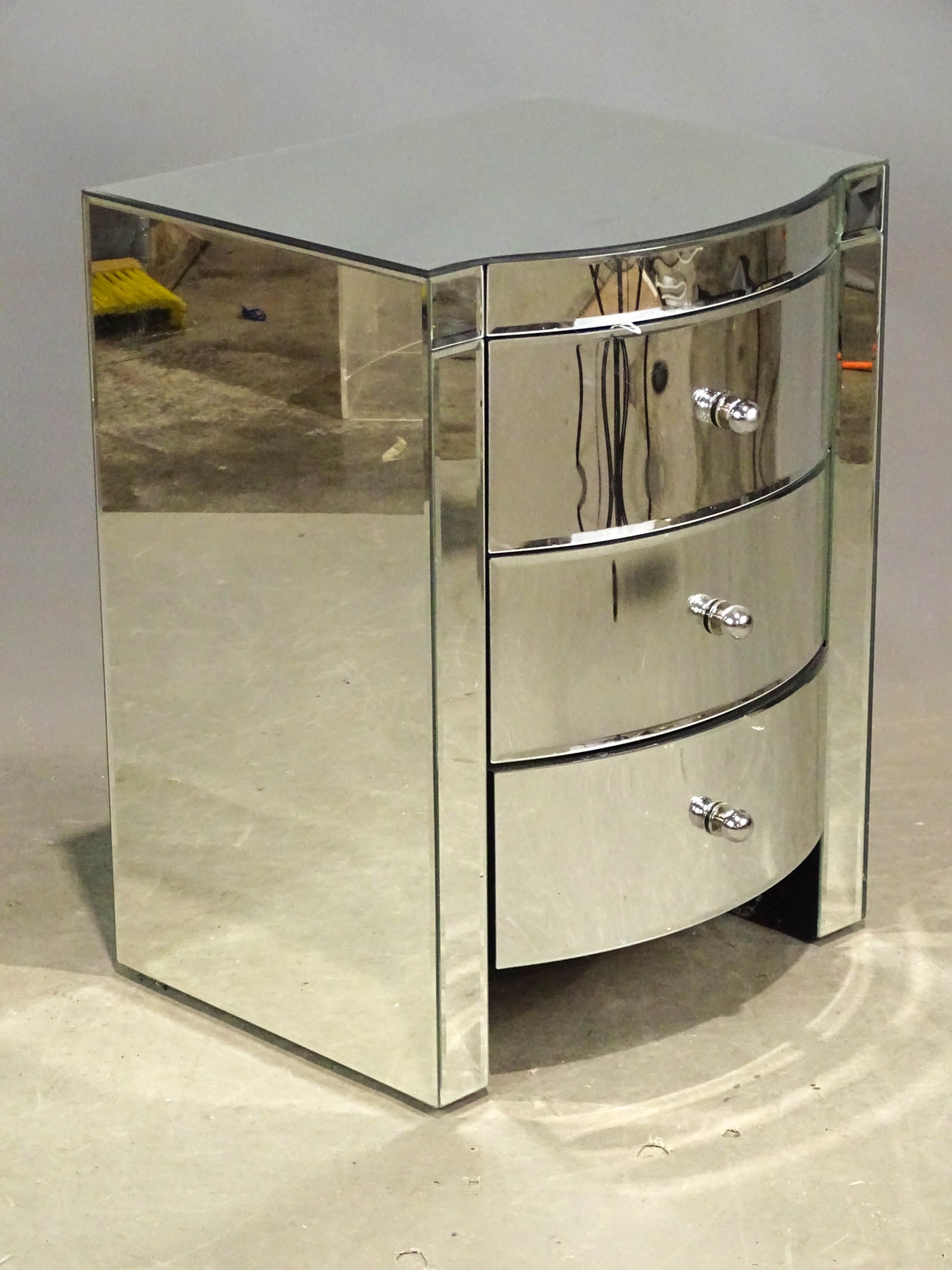 Mirrored Side Stand: Mirrored side stand. 19" x 16" x 24 1/2".