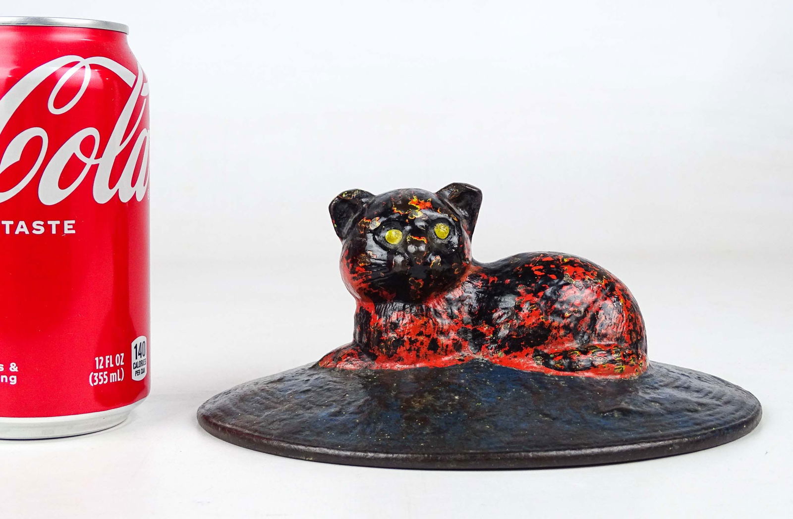 Kitten on Rug Doorstop (1 of 5)