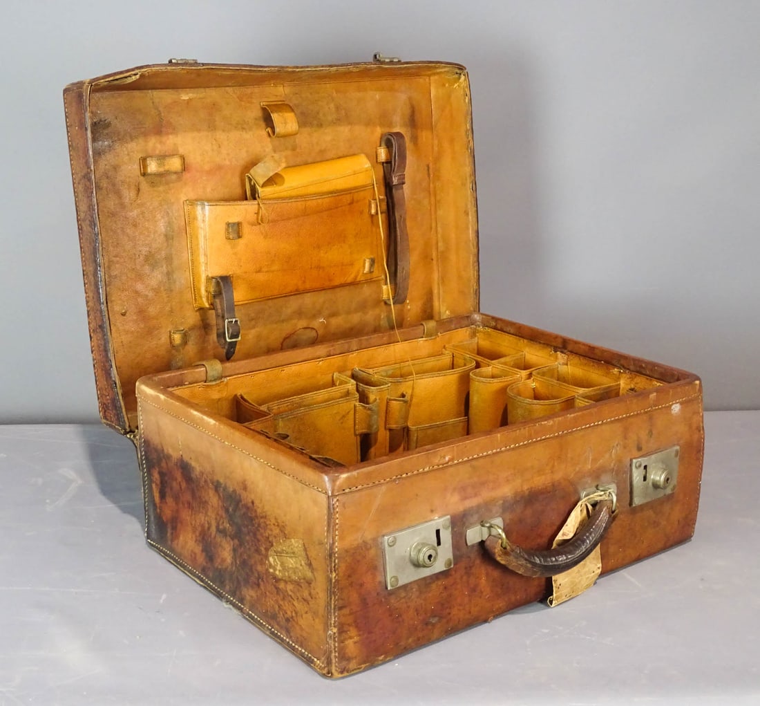 Leather Fitted Car Picnic Case (1 of 9)