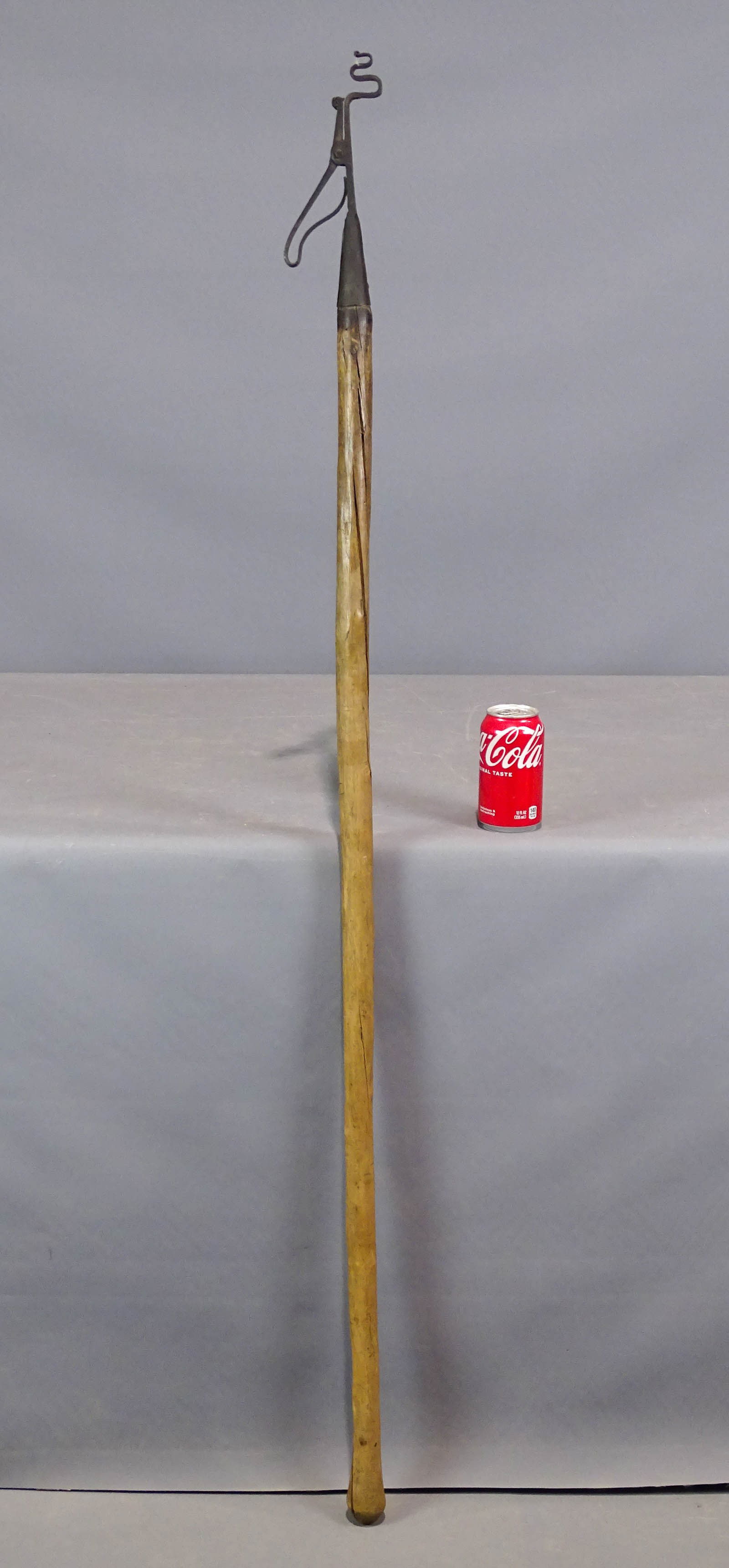 Lamplighter Pole with Rush Holder (1 of 5)