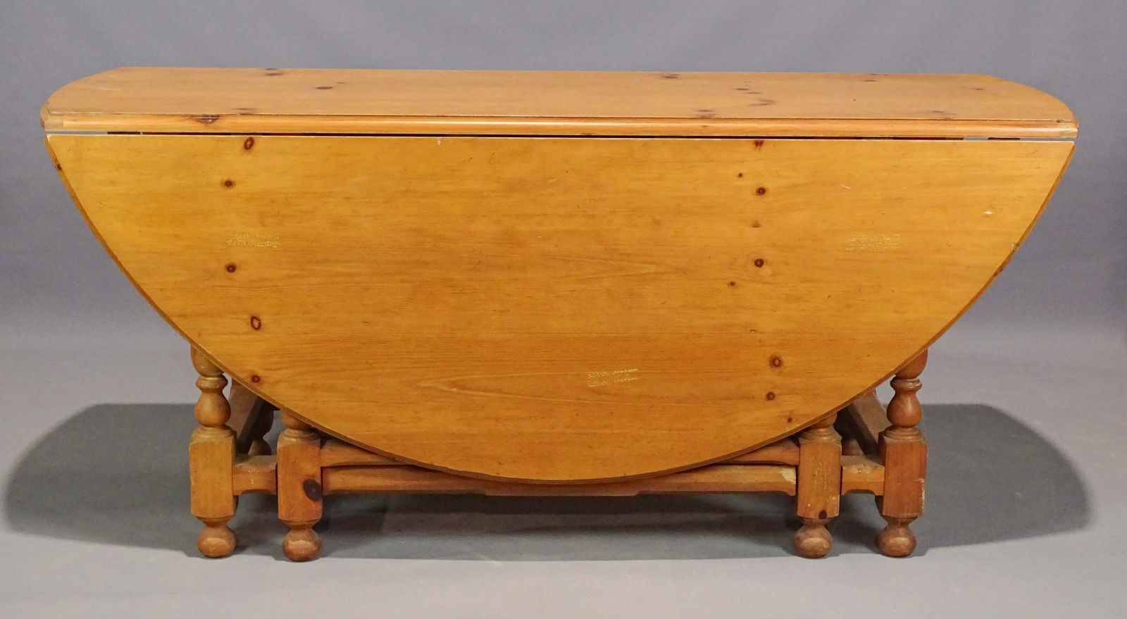 Pine Gateleg Dining Table (1 of 5)