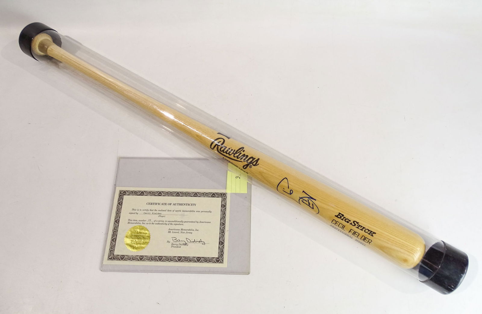 Cecil Fielder Autographed Baseball Bat (1 of 5)