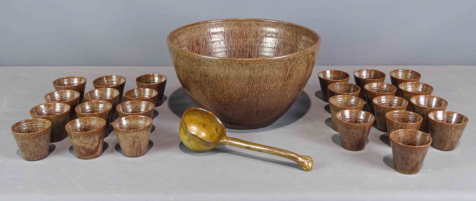 A.R. Cole Pottery Punch Bowl (1 of 7)