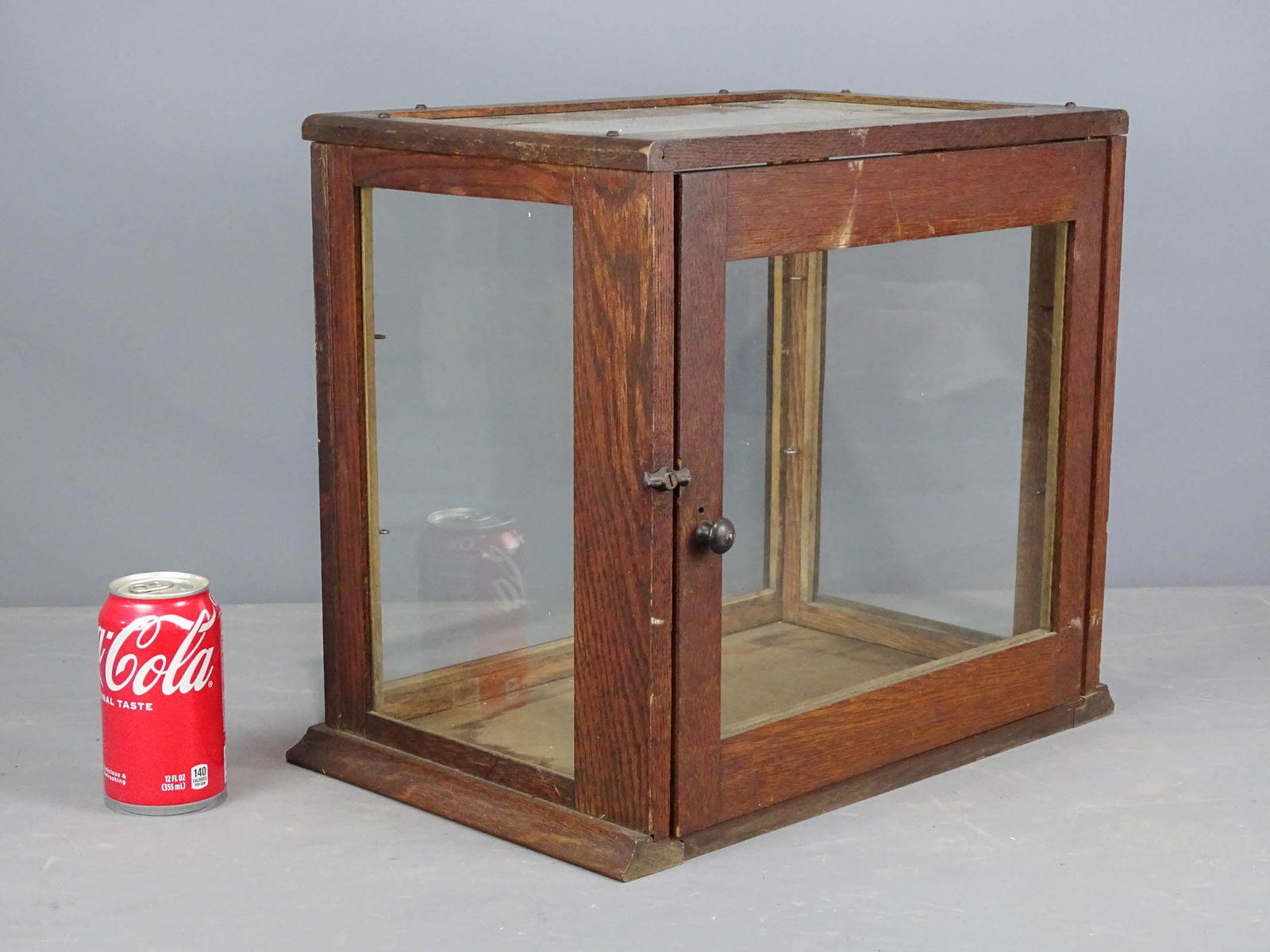 Table Top Showcase (1 of 4)