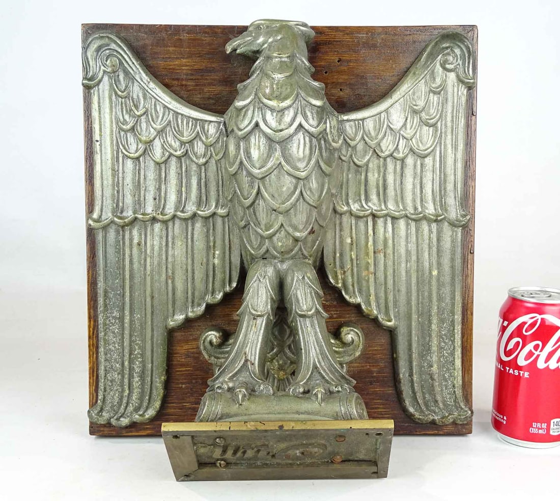 Cast Iron & Wood Eagle Lecturn Top (1 of 7)